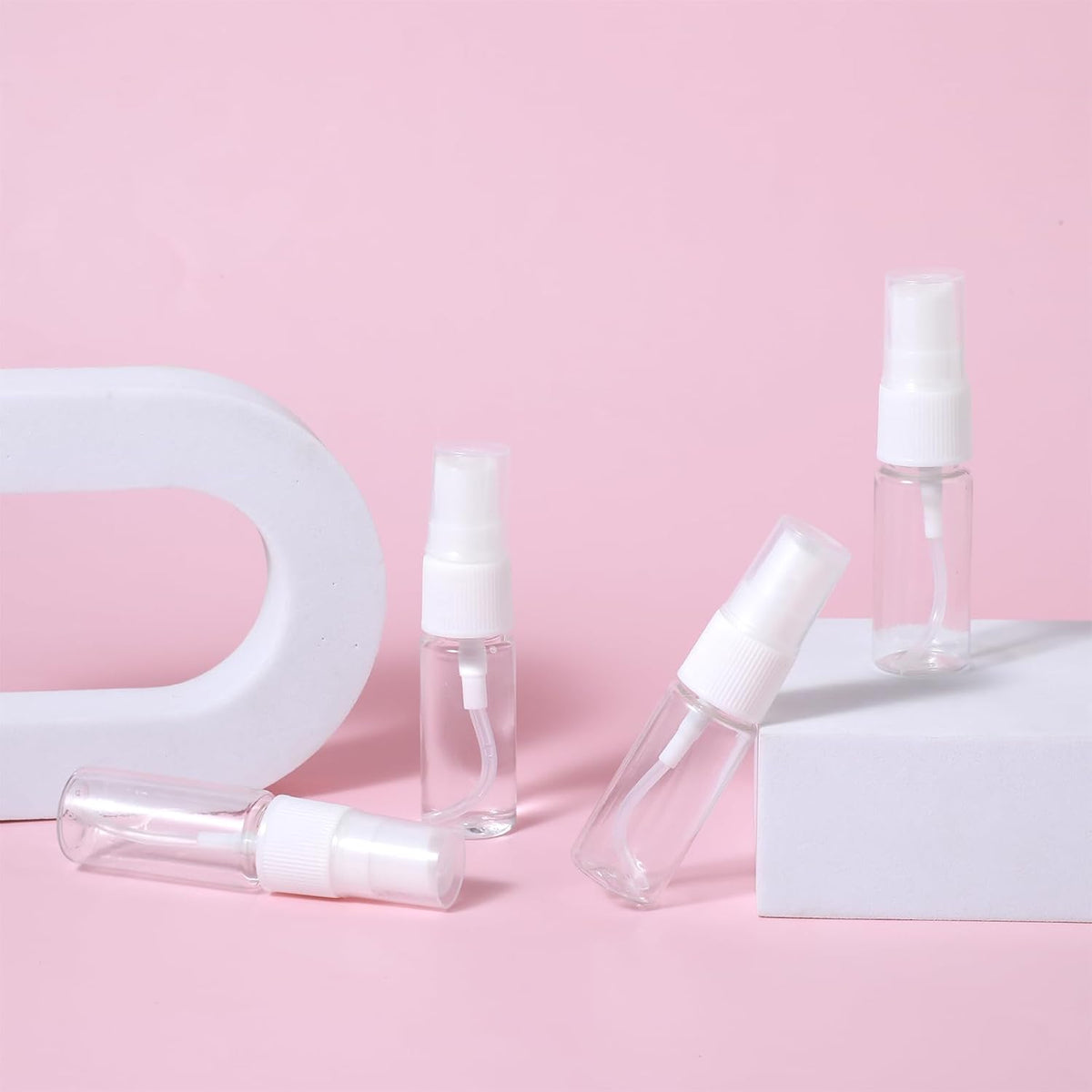 4 Pack Spray Bottle, Small Plastic Fine Mist Spray Bottles Mini Empty Travel Bottles Small Refillable Liquid Containers for Perfume, Care Liquid, Cosmetics, Alcohol(15ml)