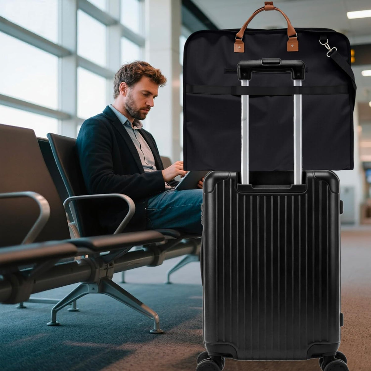 Garment Bags for Travel, Large Carry On Suit Bag for Hanging Clothes, Waterproof & Wrinkle Free with Shoulder Strap for Business, for Men and Women (Black)