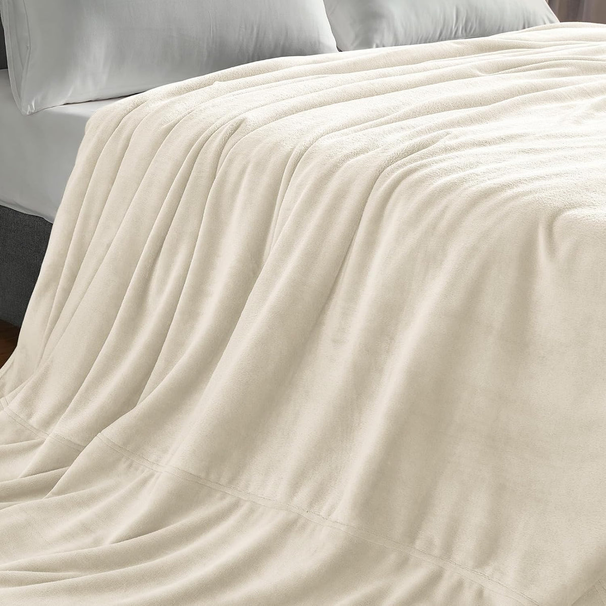 Fleece Blanket Soft Plush Throw for Couch Black 50"x60" - Colors A