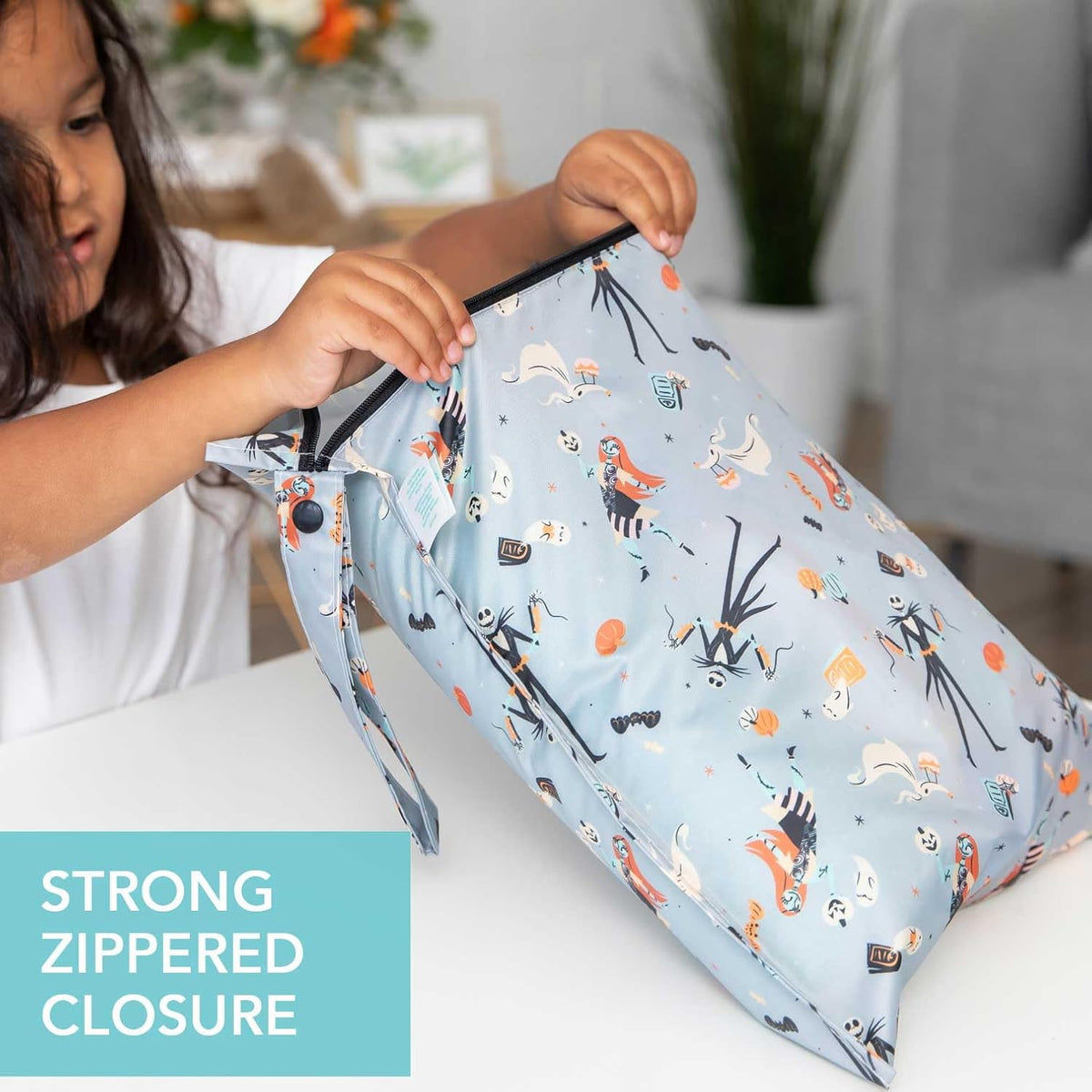 Bumkins Waterproof Wet Bag for Baby, Travel, Swim Suit, Cloth Diapers, Pump Parts, Pool, Beach, Gym Clothes, Toiletry, Hook to Stroller, Daycare, Zipper Reusable Wetdry Packing Pouch, Jungle