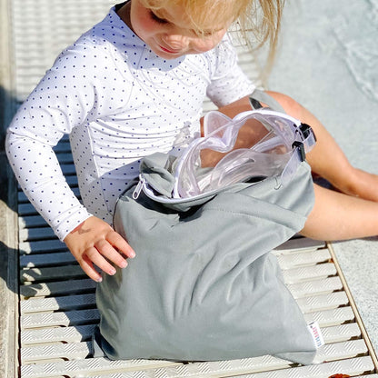 ALVA ALVABABY 3pcs Baby Cloth Diaper Wet/Dry Bags|Waterproof Reusable with Two Pockets|Travel, Beach, Pool, Daycare, Soiled Baby Items,Yoga,Gym Bag for Swimsuits or Wet Clothes 3L-ZM09 - Colors B