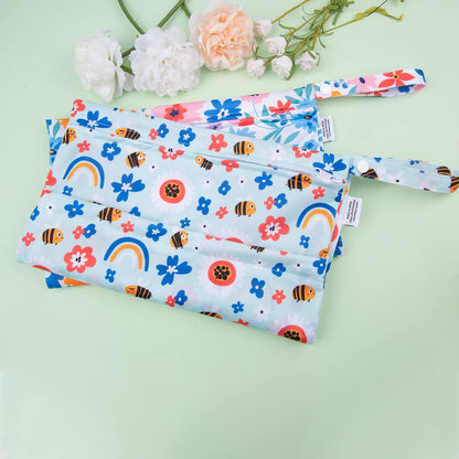 ALVA ALVABABY 3pcs Baby Cloth Diaper Wet/Dry Bags|Waterproof Reusable with Two Pockets|Travel, Beach, Pool, Daycare, Soiled Baby Items,Yoga,Gym Bag for Swimsuits or Wet Clothes 3L-ZM09 - Colors B