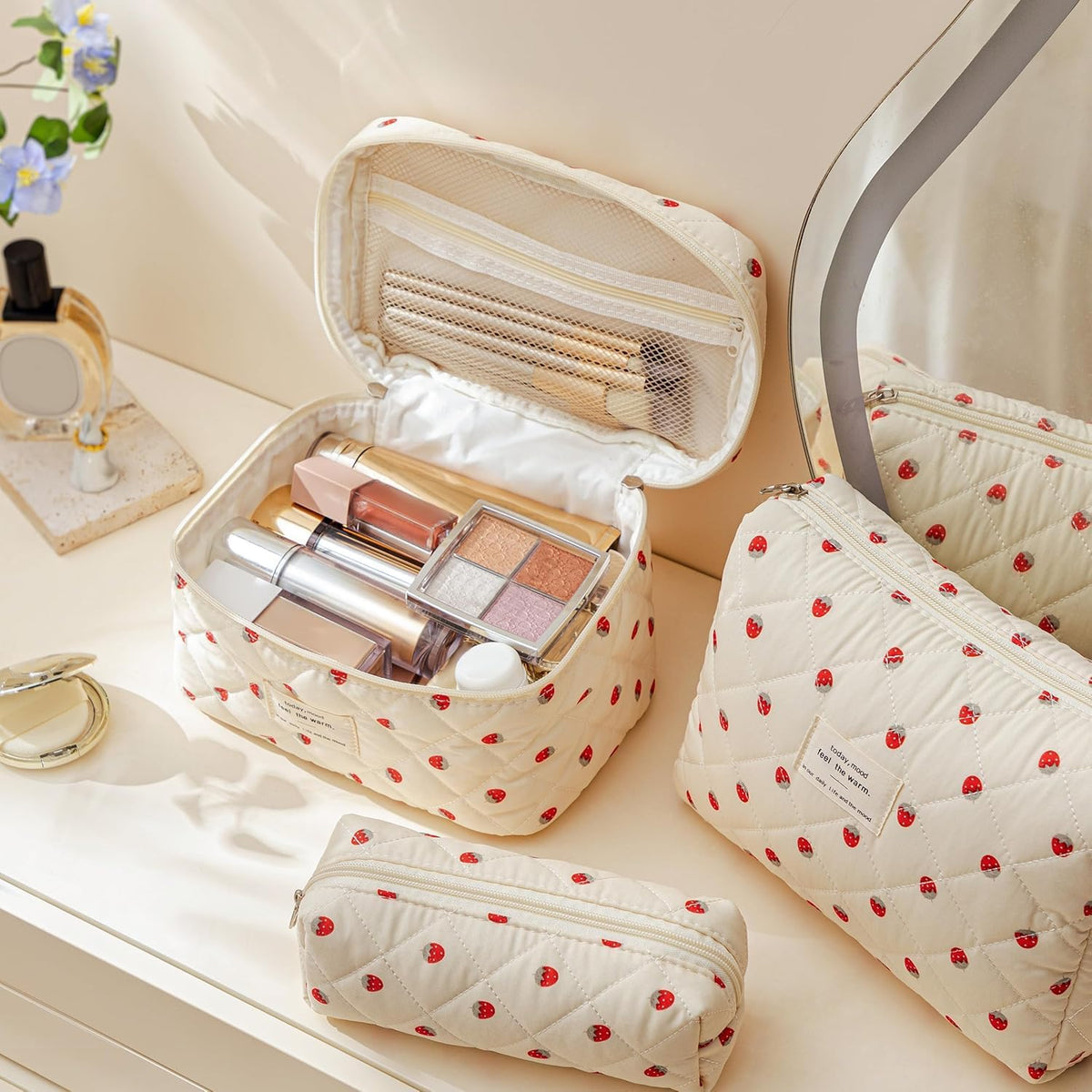 HBselect Quilted Makeup Bag, 3PCS Cotton Large Travel Makeup Bag, Cute Floral Coquette Make up Bag Cosmetic Bag Toiletry Bag for Women Girls - Colors B