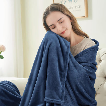 BEDELITE Fleece Blanket Black Throw Blankets for Couch & Bed, Luxury Plush Cozy Fuzzy Blanket 50x60 inches, Super Soft Warm Lightweight Throw Blanket for Travel Camping - Colors B