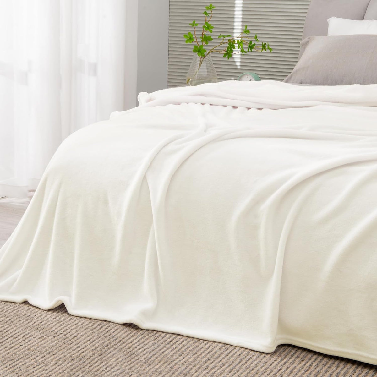 Fleece Blanket Soft Plush Throw for Couch Black 50"x60" - Colors A