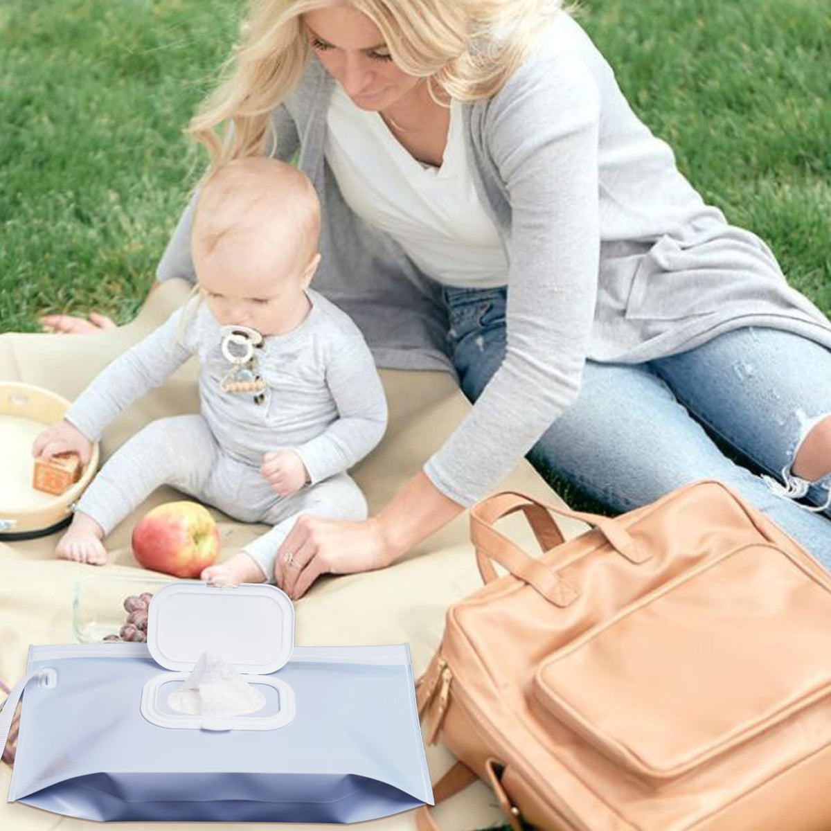 Baby wipes dispenser，portable baby wipes holder for outdoor, Refillable baby wipes container, on the go wet wipe pouch for travel, resuable wipes dispenser for hiking (sage)