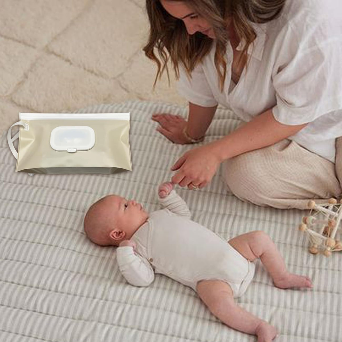 Baby wipes dispenser，portable baby wipes holder for outdoor, Refillable baby wipes container, on the go wet wipe pouch for travel, resuable wipes dispenser for hiking (sage)