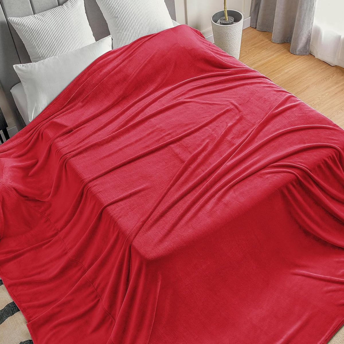 Fleece Blanket Soft Plush Throw for Couch Black 50"x60" - Colors A