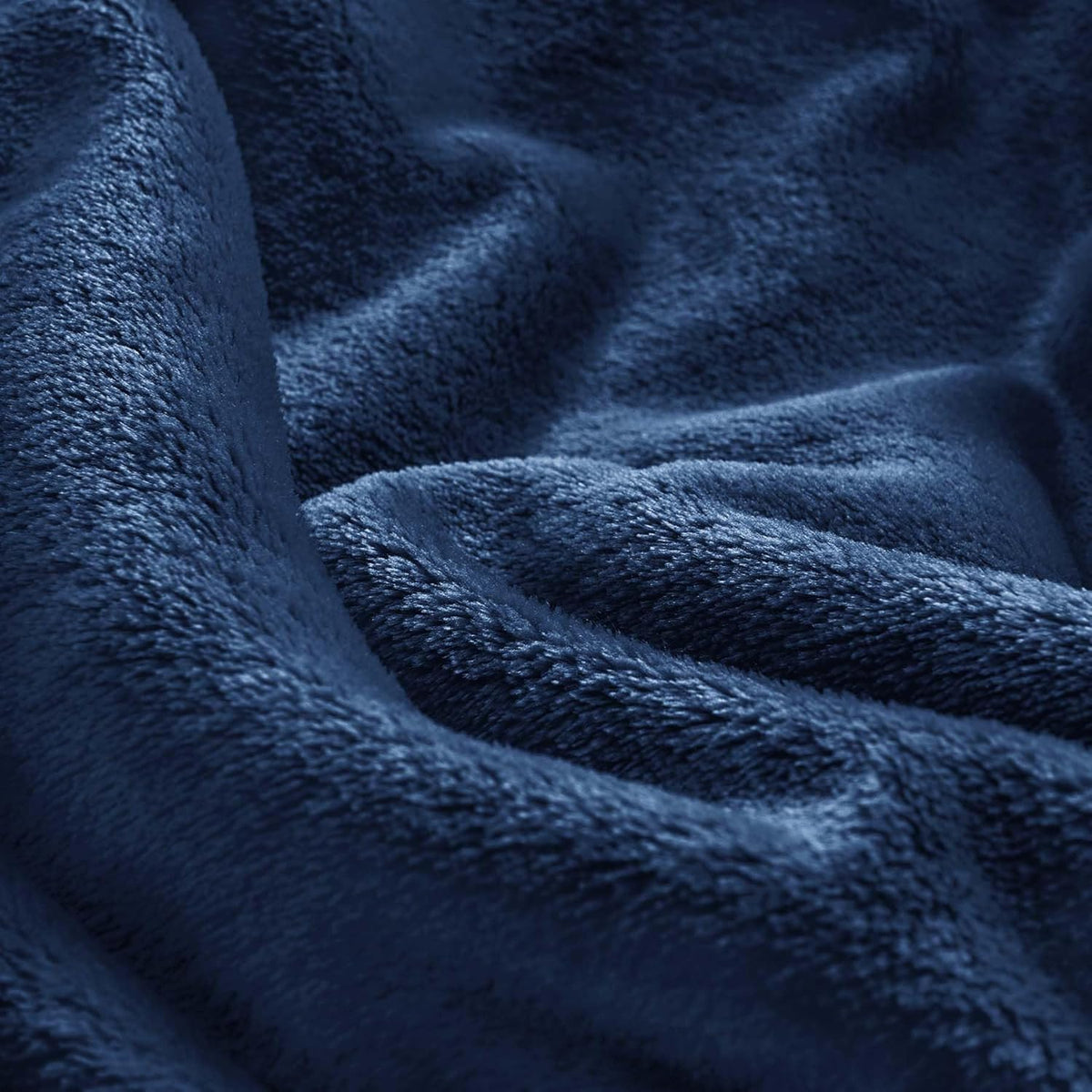 BEDELITE Fleece Blanket Black Throw Blankets for Couch & Bed, Luxury Plush Cozy Fuzzy Blanket 50x60 inches, Super Soft Warm Lightweight Throw Blanket for Travel Camping - Colors B