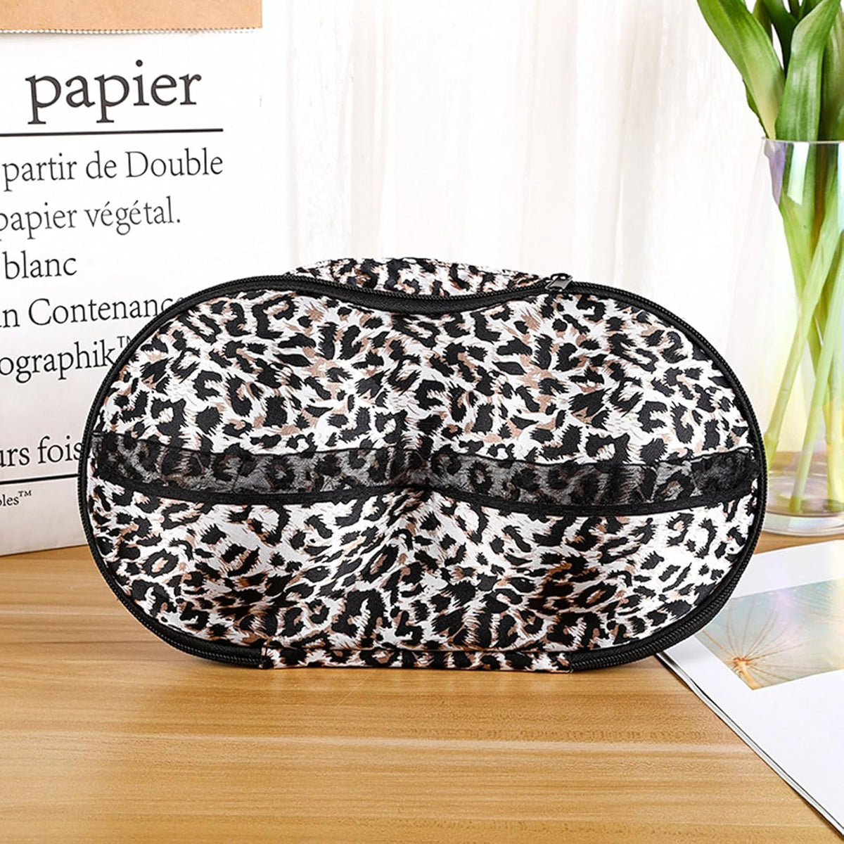 Travel Organizer Bra and Underwear Zip Bag，Portable Bra Storage Case with Net Traveling Lingerie Organizer Bag for Luggage Women Bras Bikin (Leopard print)