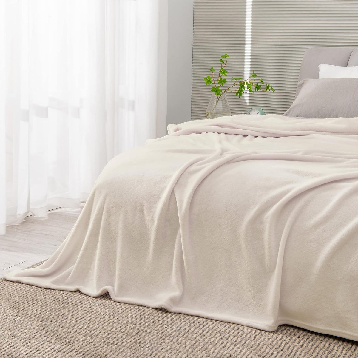 Fleece Blanket Soft Plush Throw for Couch Black 50"x60" - Colors A
