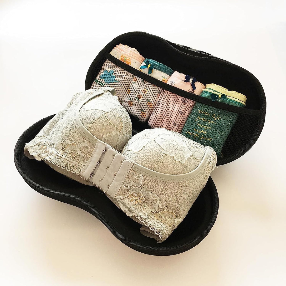 Travel Organizer Bra and Underwear Zip Bag，Portable Bra Storage Case with Net Traveling Lingerie Organizer Bag for Luggage Women Bras Bikin (Leopard print)