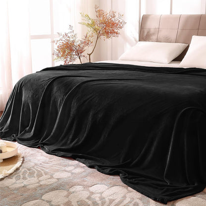 BEDELITE Fleece Blanket Black Throw Blankets for Couch & Bed, Luxury Plush Cozy Fuzzy Blanket 50x60 inches, Super Soft Warm Lightweight Throw Blanket for Travel Camping - Colors B