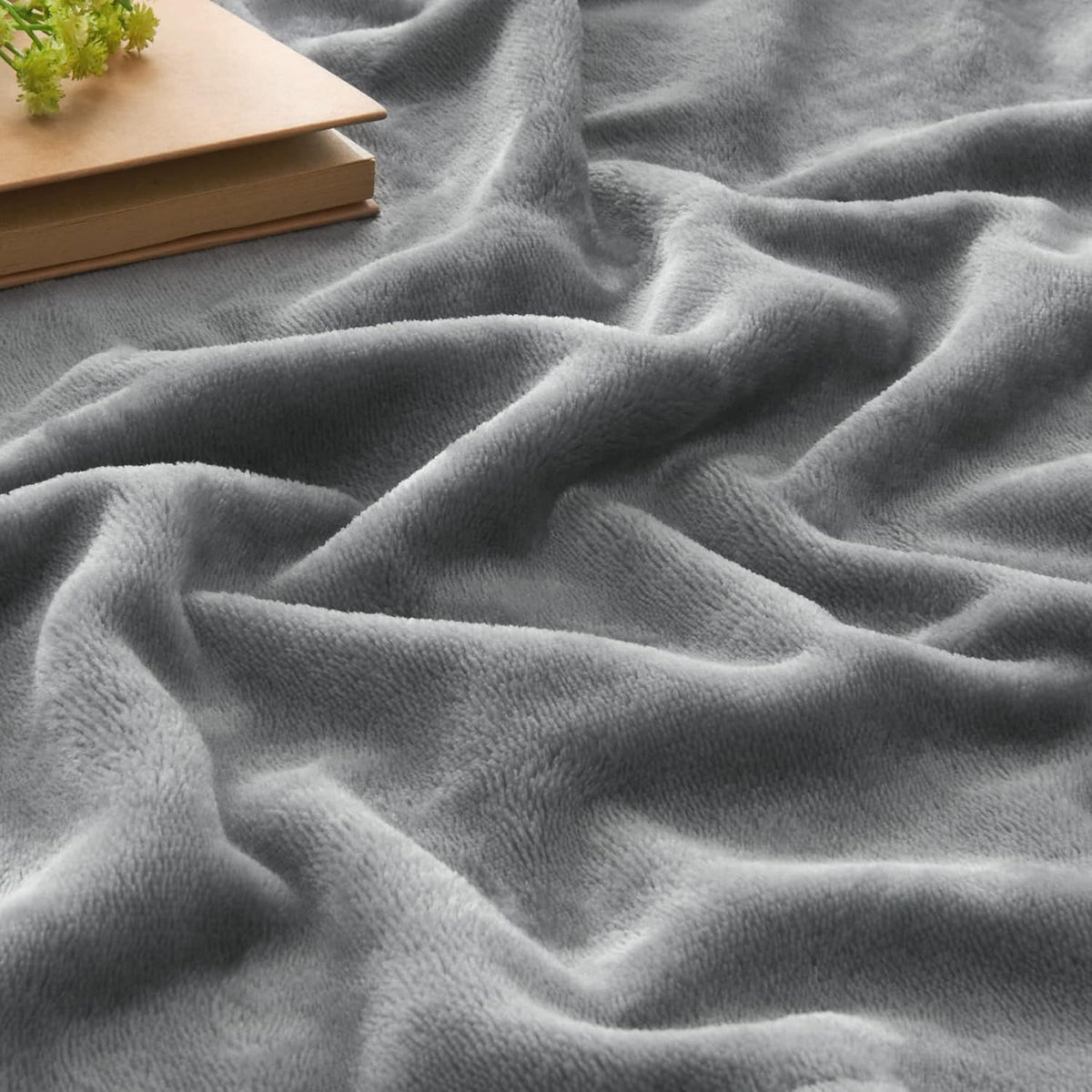 Fleece Blanket Soft Plush Throw for Couch Black 50"x60" - Colors A