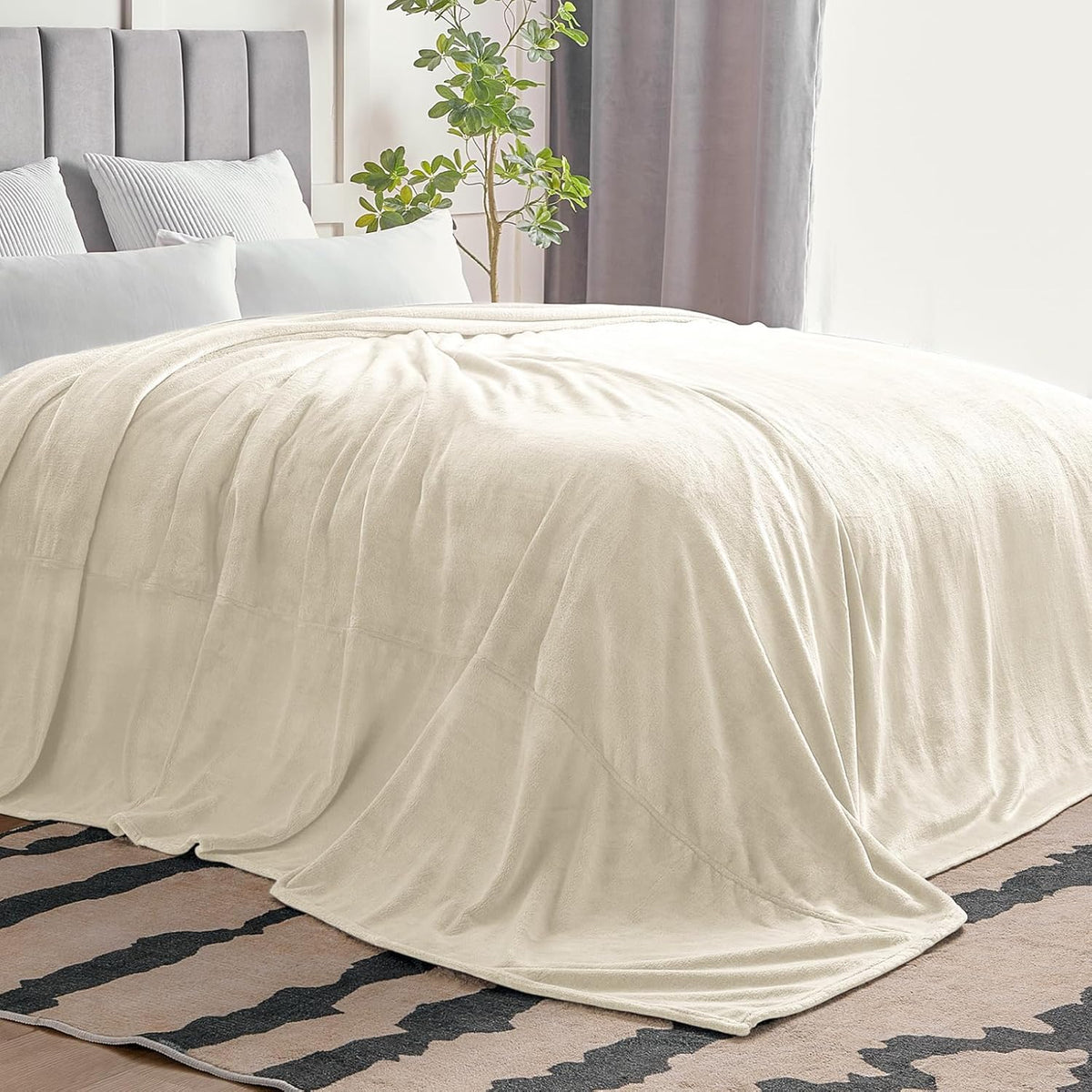 Fleece Blanket Soft Plush Throw for Couch Black 50"x60" - Colors A