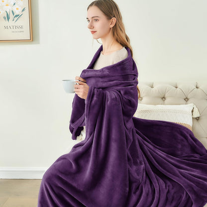 BEDELITE Fleece Blanket Black Throw Blankets for Couch & Bed, Luxury Plush Cozy Fuzzy Blanket 50x60 inches, Super Soft Warm Lightweight Throw Blanket for Travel Camping - Colors B