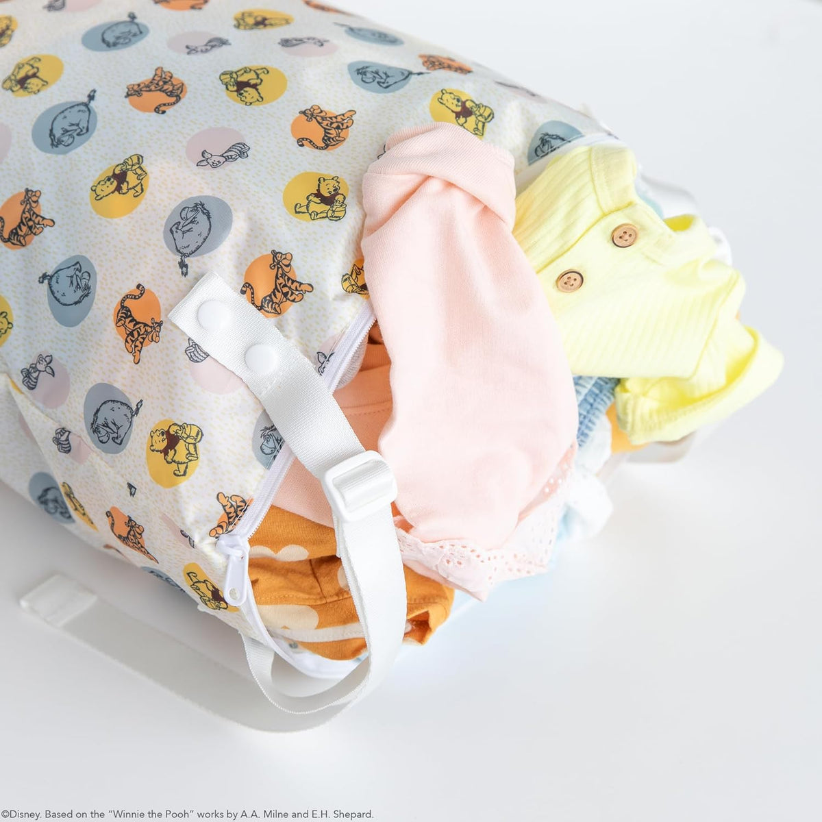 Bumkins Waterproof Wet Bag for Baby, Travel, Swim Suit, Cloth Diapers, Pump Parts, Pool, Beach, Gym Clothes, Toiletry, Hook to Stroller, Daycare, Zipper Reusable Wetdry Packing Pouch, Jungle