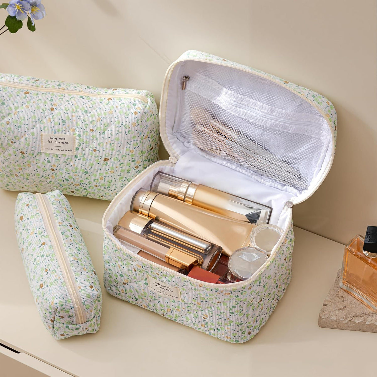 HBselect Quilted Makeup Bag, 3PCS Cotton Large Travel Makeup Bag, Cute Floral Coquette Make up Bag Cosmetic Bag Toiletry Bag for Women Girls - Colors A