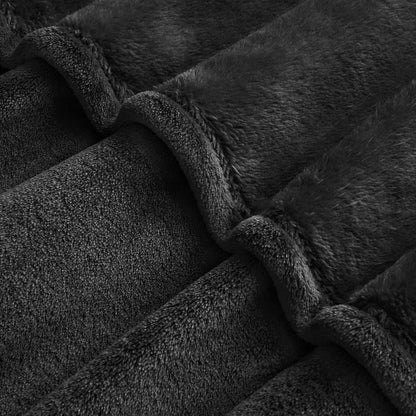 BEDELITE Fleece Blanket Black Throw Blankets for Couch & Bed, Luxury Plush Cozy Fuzzy Blanket 50x60 inches, Super Soft Warm Lightweight Throw Blanket for Travel Camping - Colors B