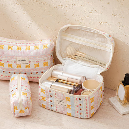 HBselect Quilted Makeup Bag, 3PCS Cotton Large Travel Makeup Bag, Cute Floral Coquette Make up Bag Cosmetic Bag Toiletry Bag for Women Girls - Colors B
