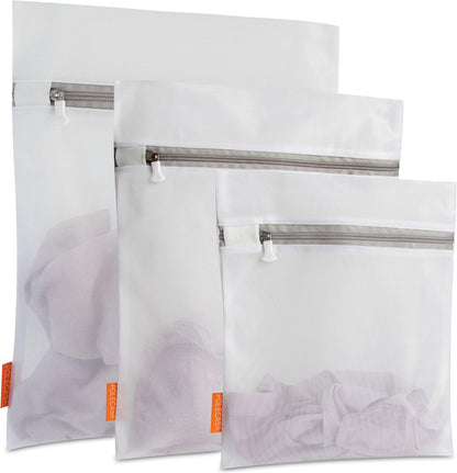 Polecasa Heavy Duty Mesh Laundry Bags for Delicates – 2 Pack with Sturdy Zipper for Lingerie, Coats, Baby Clothes, Underwear – Washing Machine & Dry Safter 24 x 24 Inches (2 XX-Large)