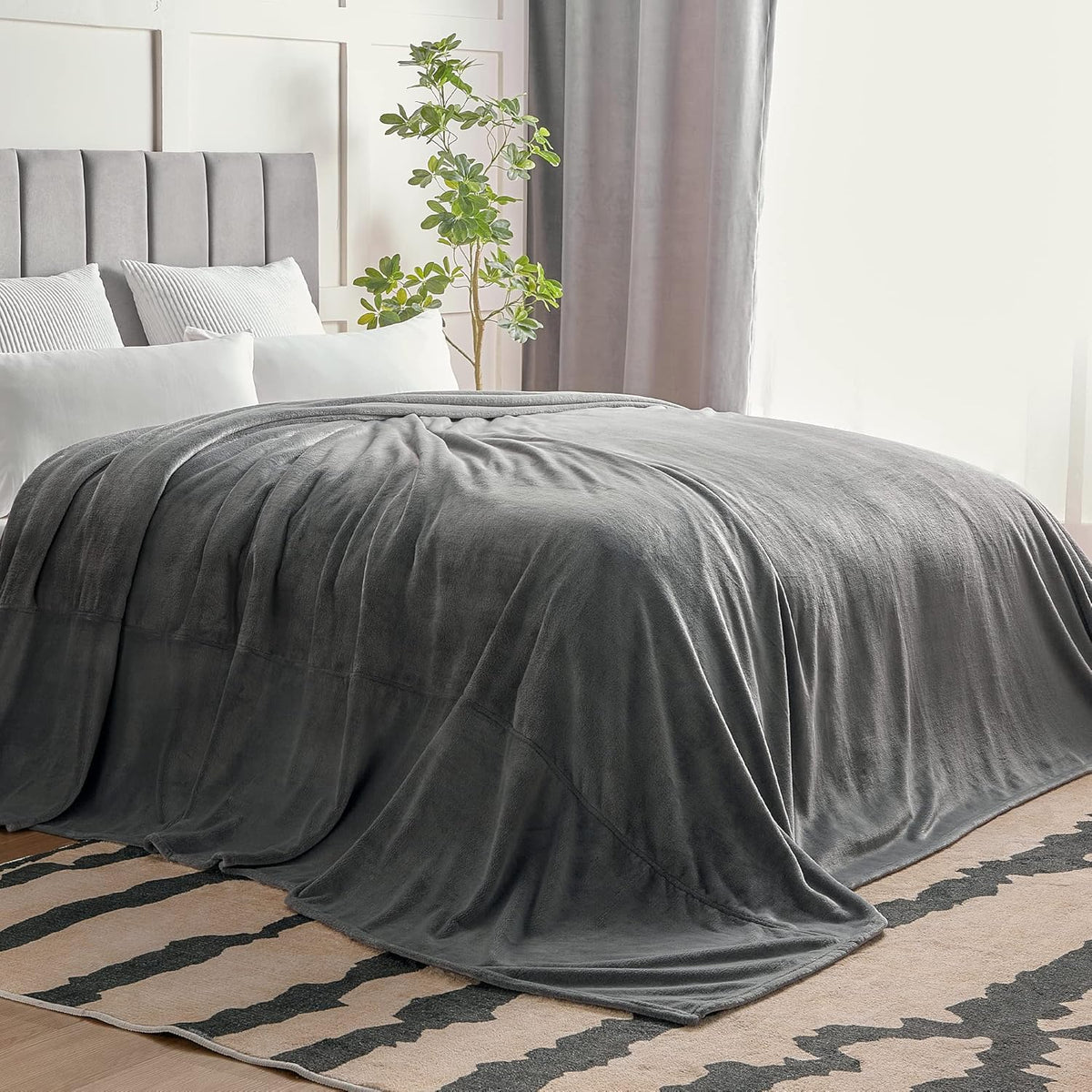 Fleece Blanket Soft Plush Throw for Couch Black 50"x60" - Colors A