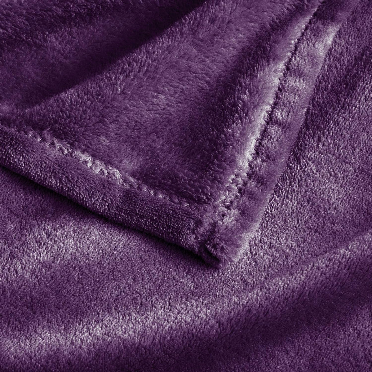 BEDELITE Fleece Blanket Black Throw Blankets for Couch & Bed, Luxury Plush Cozy Fuzzy Blanket 50x60 inches, Super Soft Warm Lightweight Throw Blanket for Travel Camping - Colors B