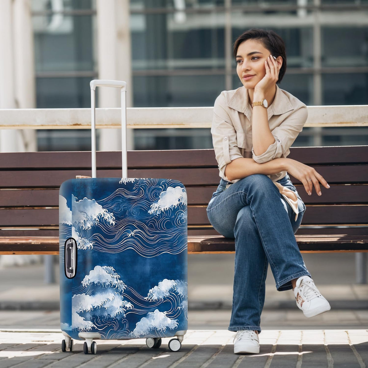 All Over Daisy Print Luggage Cover – Blue Suitcase Protector with White Floral Pattern, Washable Stretch Travel Case for 32-34 Inch Luggage,XL