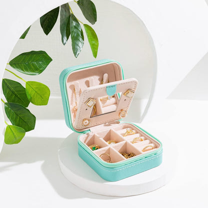 Travel jewelry case Travel jewelry box Travel Jewelry Organizer Small box Gift for Girls Women with Mirror(Pink)