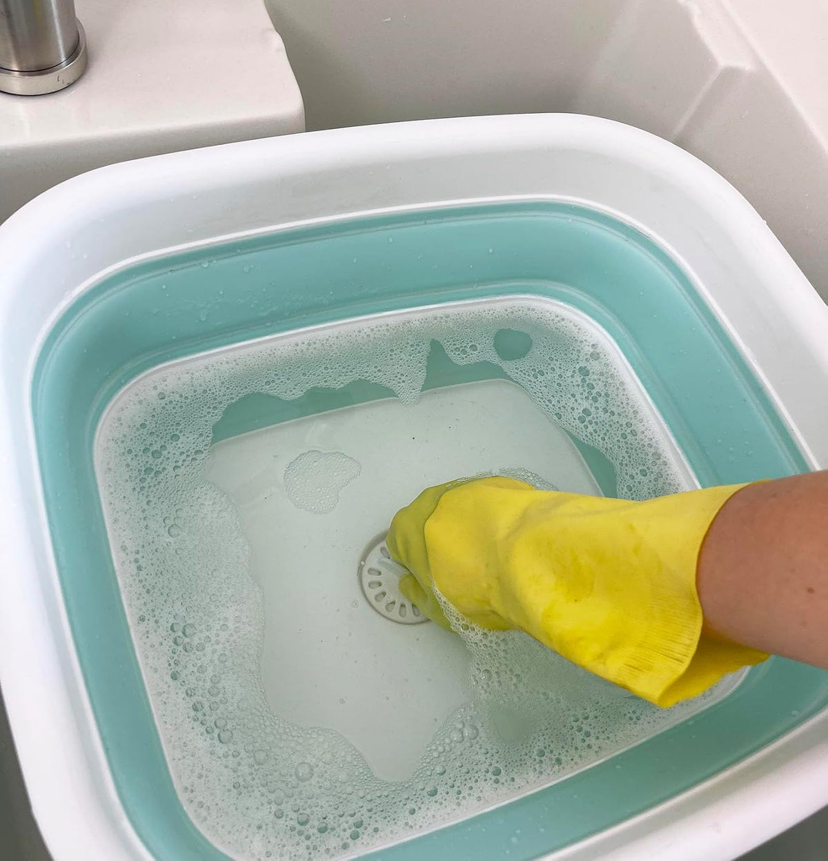 15L (3.9 Gallon) Collapsible Plastic Dishpan with Draining Plug - Foldable Washing Basin - Dish Washing Tub - Washing Up Bowl - Space Saving Kitchen Storage Tray (1, Bright Blue)