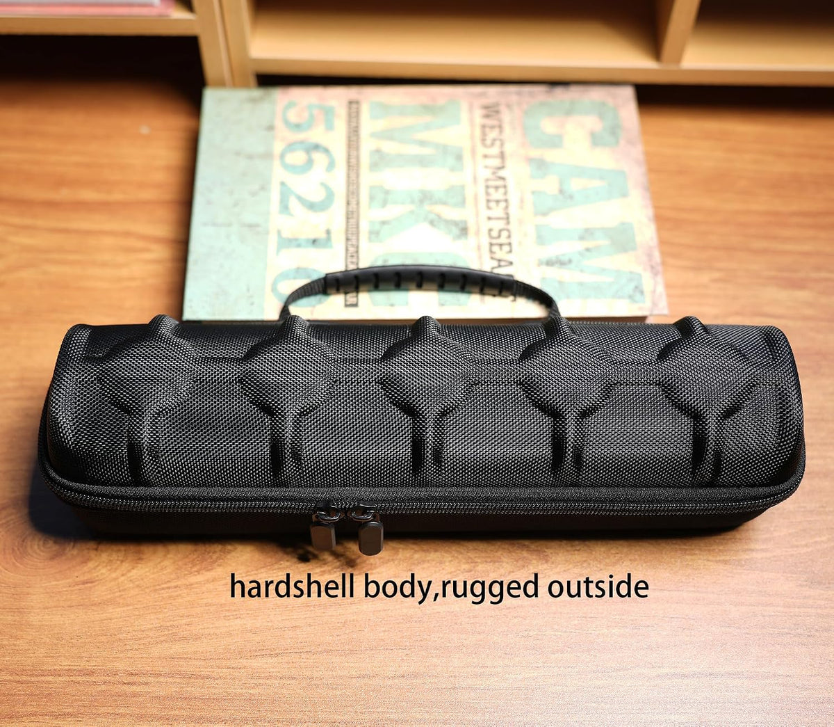 3 Slot Hard Watch Travel Case, Watch Roll Case Storage and Organizer for Men and Women, with anti-move watch pillow (Black fabric 3Slots)
