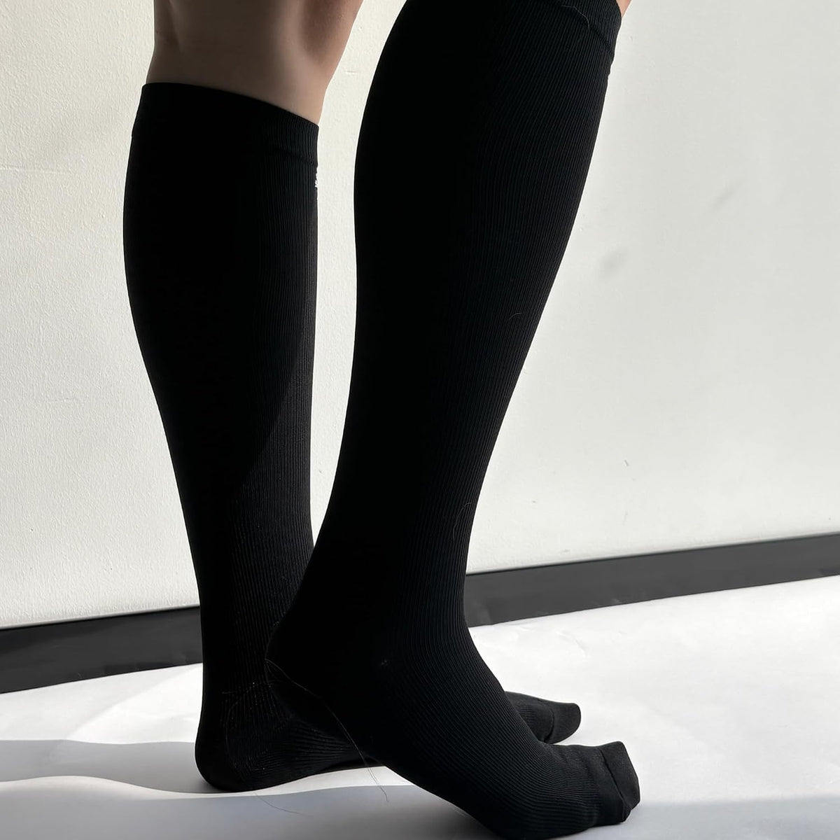 Compression Socks Women and Men, 20-30mmHg, Best for Nurses, Travel, Pregnancy