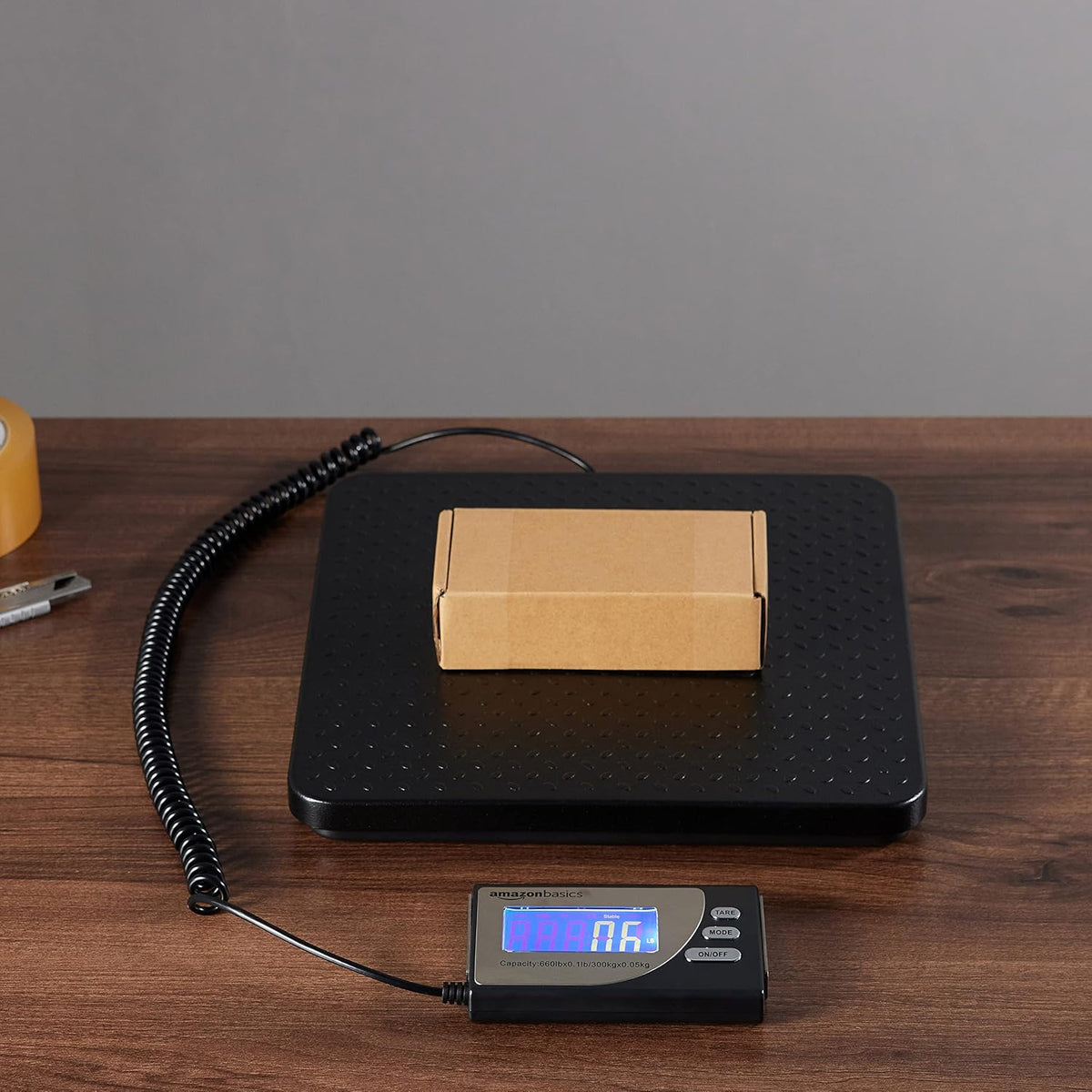 Digital Shipping Postal Scale with Tare Function, Heavy Duty Weighing Platform, 660 lb Capacity, 1 Ounce Readability, Portable, Black