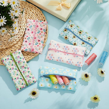 5 Pieces Tissues Purse Pocket Tissue Holder Reusable Travel Pouch Fabric Zipper Enclosed Small Size Flower Pattern Holder for Purse Coins for Christmas, 5.25 x 3 Inches (Floral Style)