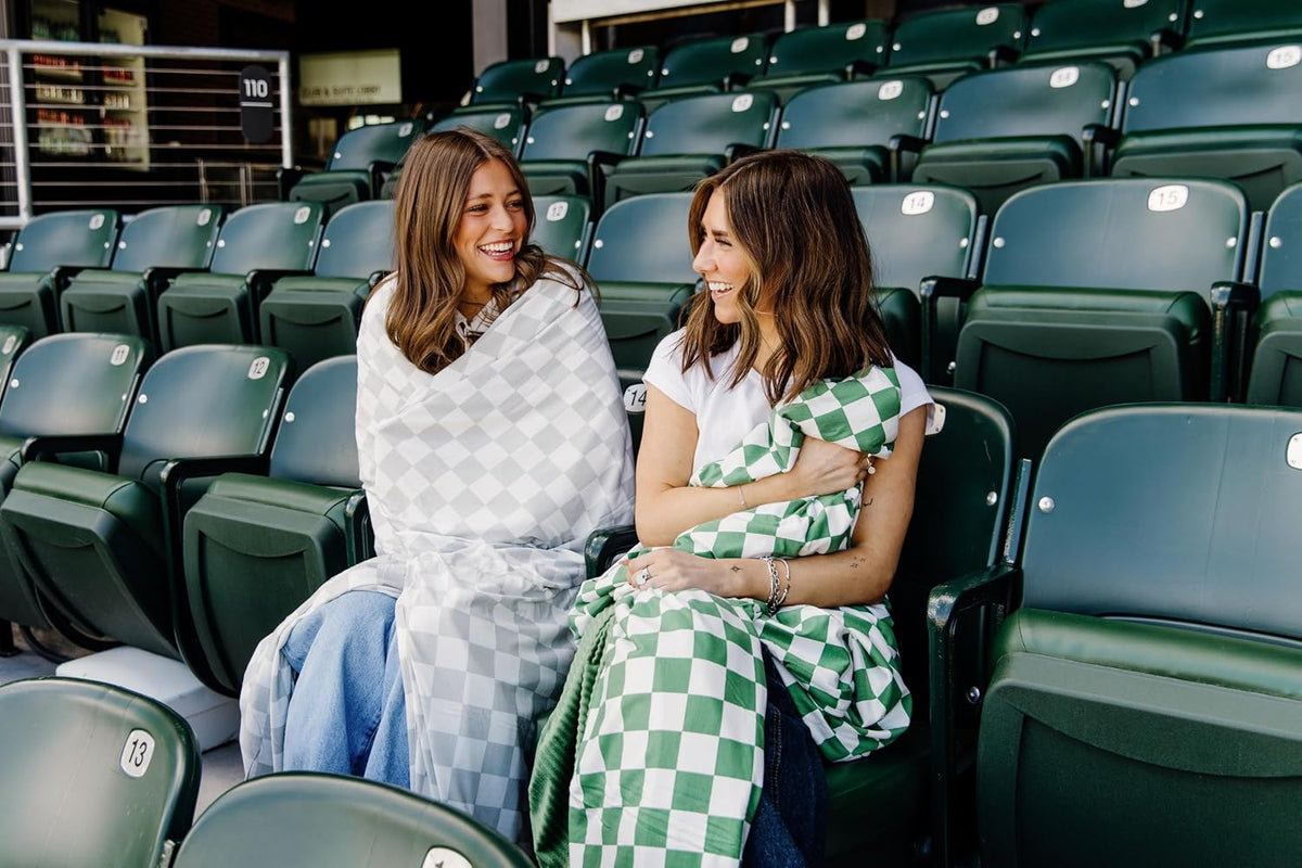 Soft Pink Checkered Dual-Sided Travel Blanket with Carrying Bag