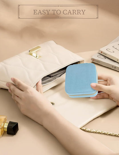 Travel Jewelry Case Small Jewelry Box Jewelry Organizer Storage Case Portable PU Leather Mini Jewelry Travel Case for Girls Womens Earring, Necklace, Rings,Bracelets
